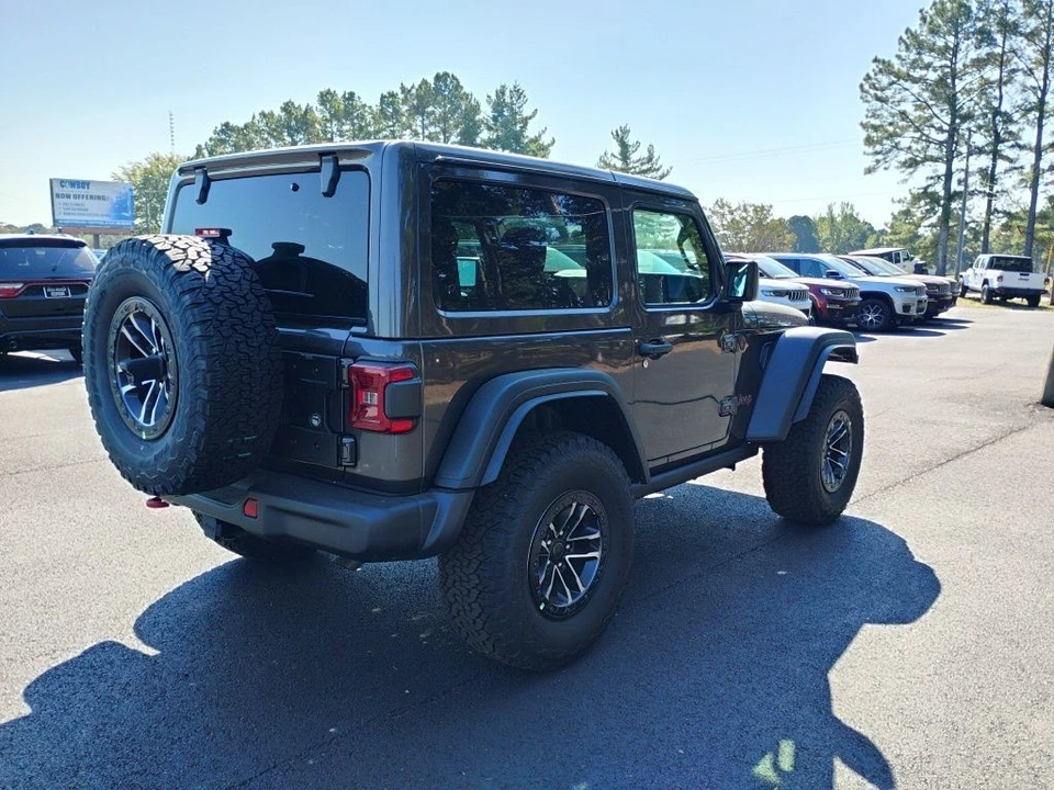 2026 Jeep JL Wrangler - Image 5 of 12