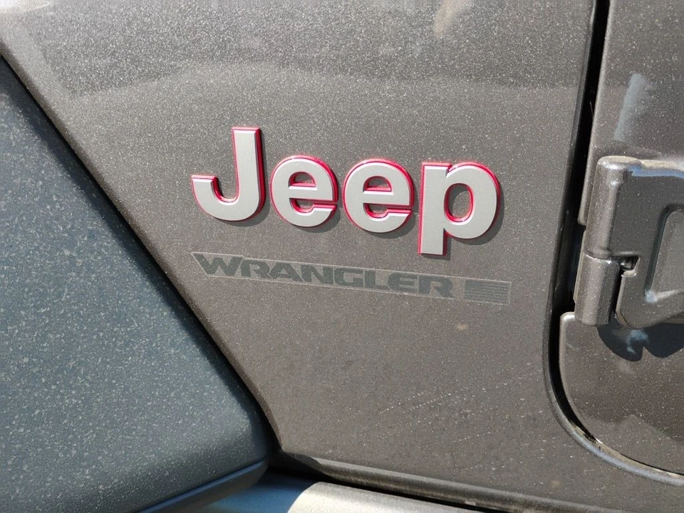 2026 Jeep JL Wrangler - Image 11 of 12