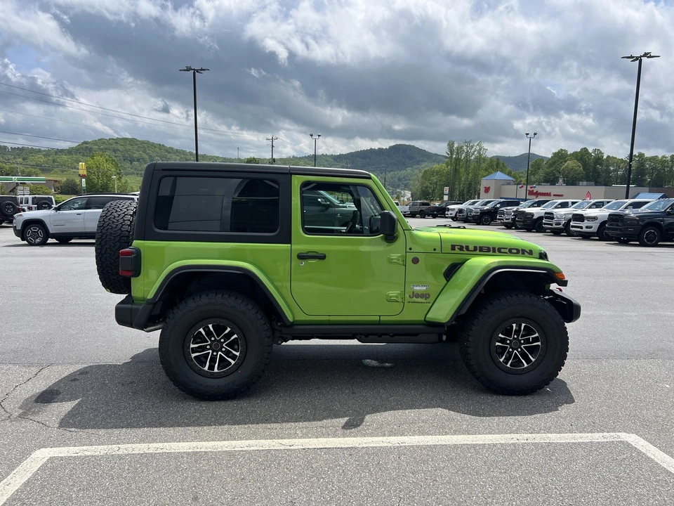 2026 Jeep JL Wrangler - Image 4 of 27