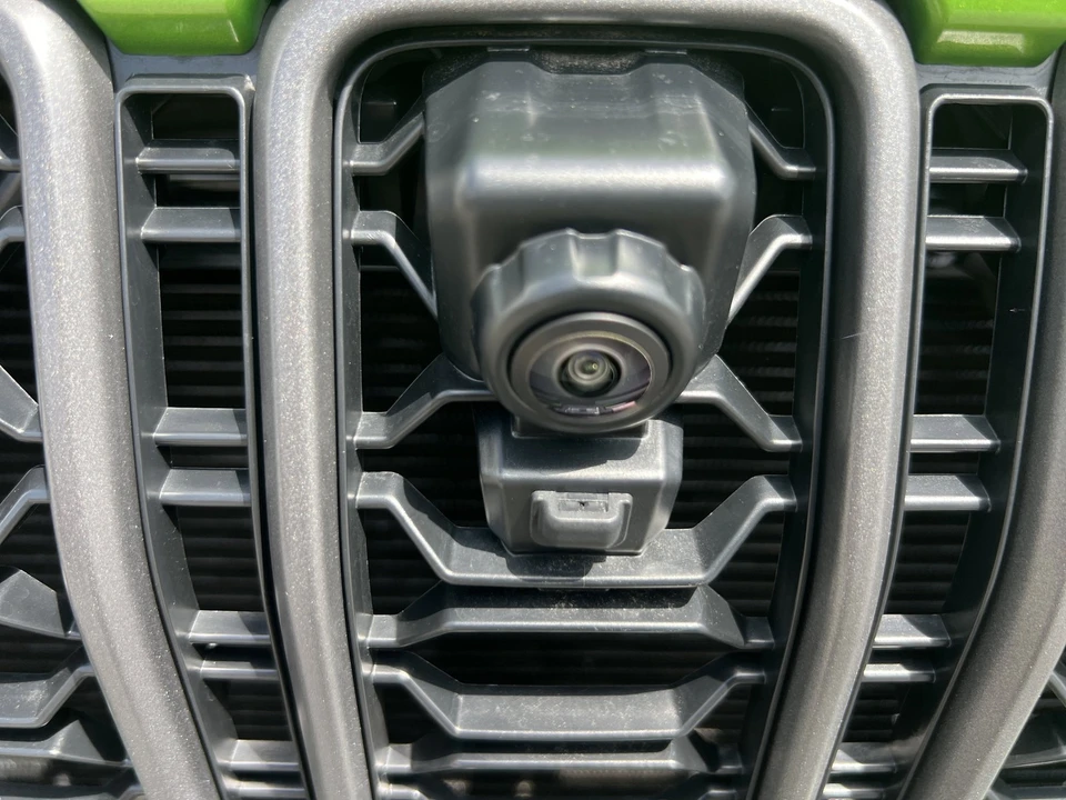 2026 Jeep JL Wrangler - Image 24 of 27