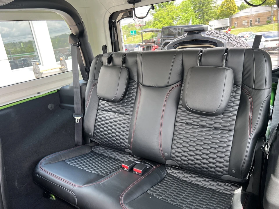 2026 Jeep JL Wrangler - Image 12 of 27