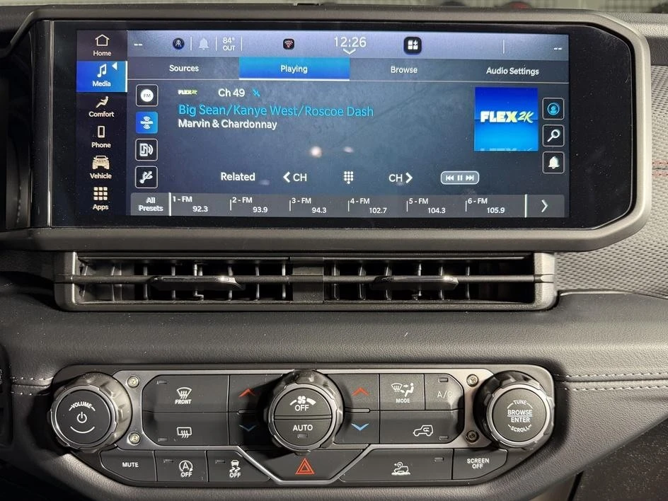 2026 Jeep JL Wrangler - Image 20 of 31
