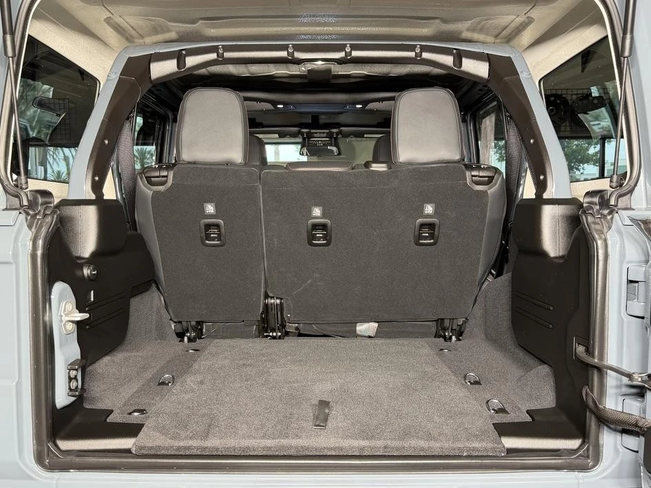 2026 Jeep JL Wrangler - Image 23 of 31