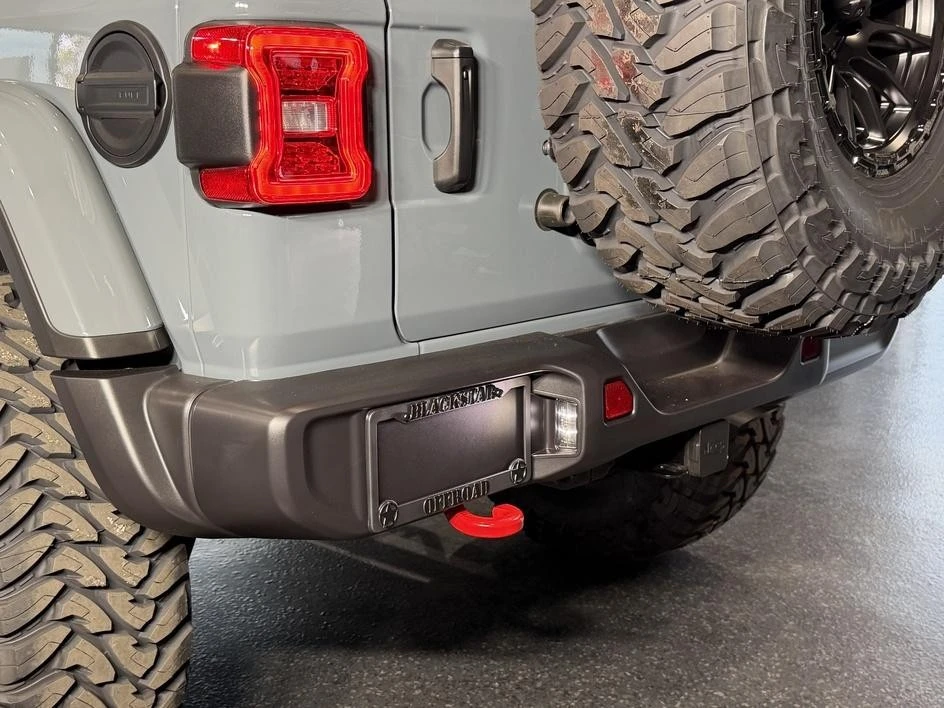 2026 Jeep JL Wrangler - Image 10 of 31