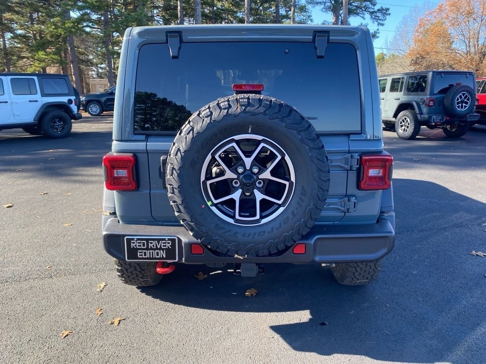 2026 Jeep JL Wrangler - Image 6 of 12