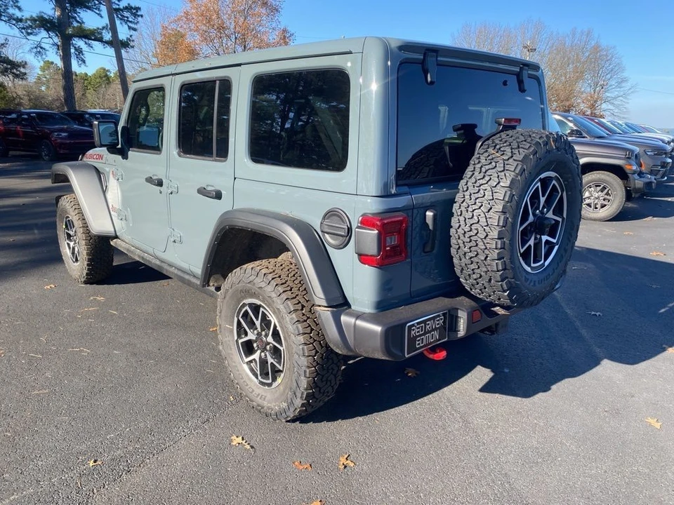 2026 Jeep JL Wrangler - Image 7 of 12