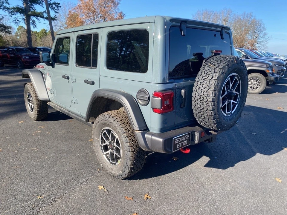 2026 Jeep JL Wrangler - Image 7 of 12