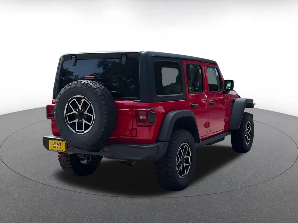 2026 Jeep JL Wrangler - Image 17 of 31