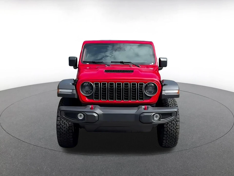 2026 Jeep JL Wrangler - Image 4 of 31