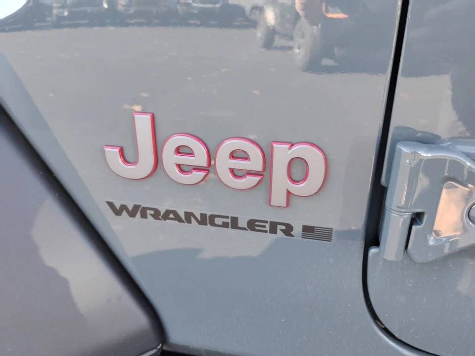 2026 Jeep JL Wrangler - Image 10 of 12