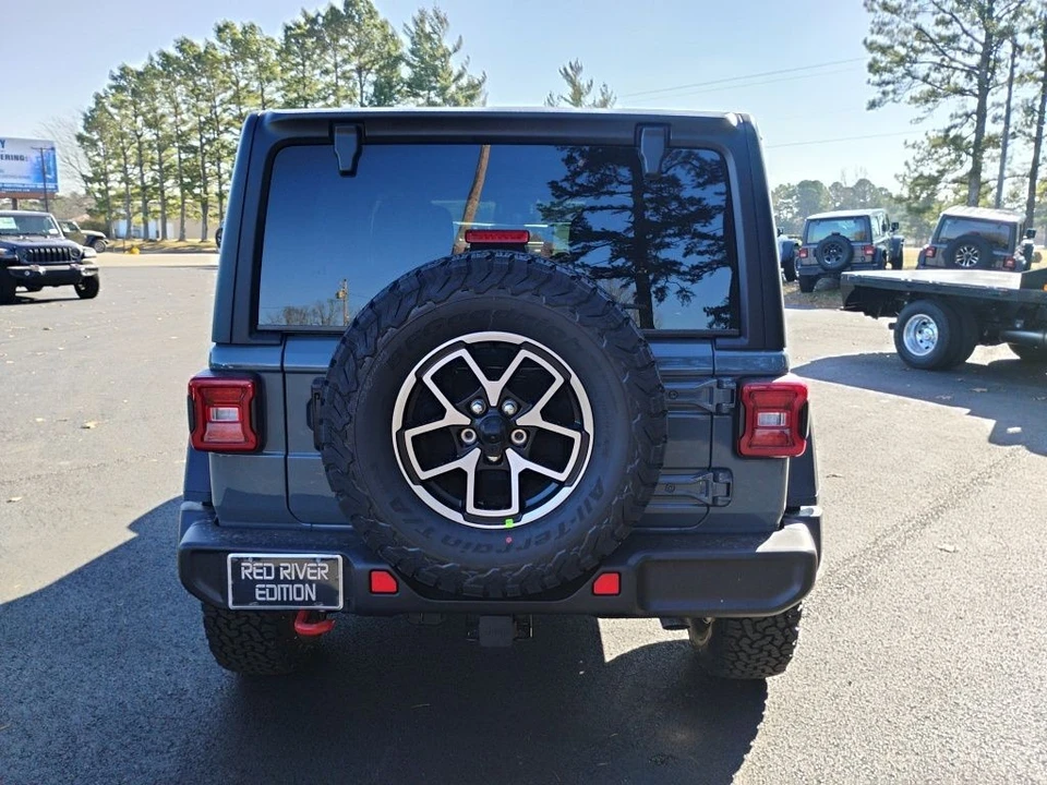 2026 Jeep JL Wrangler - Image 6 of 12