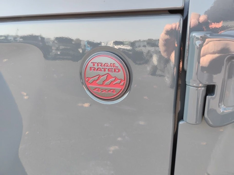 2026 Jeep JL Wrangler - Image 11 of 12