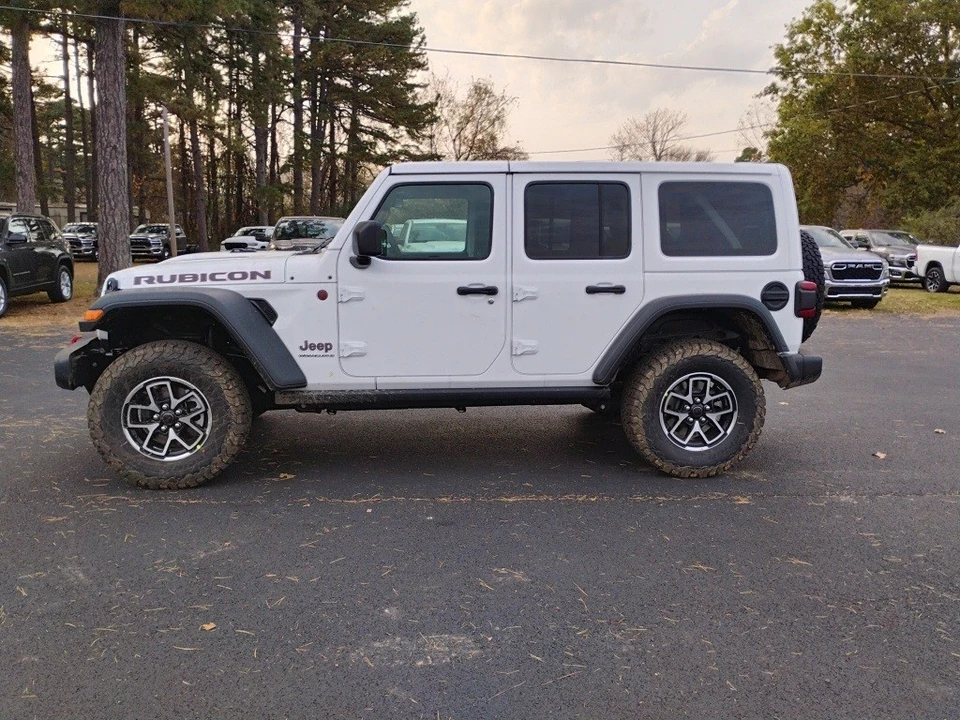 2026 Jeep JL Wrangler - Image 8 of 12