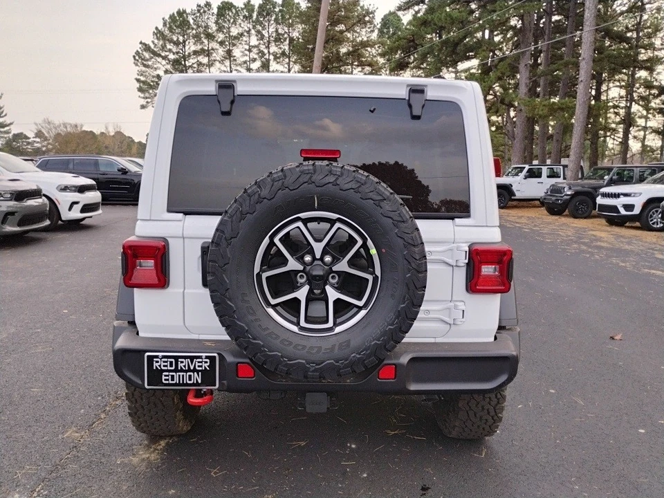 2026 Jeep JL Wrangler - Image 6 of 12
