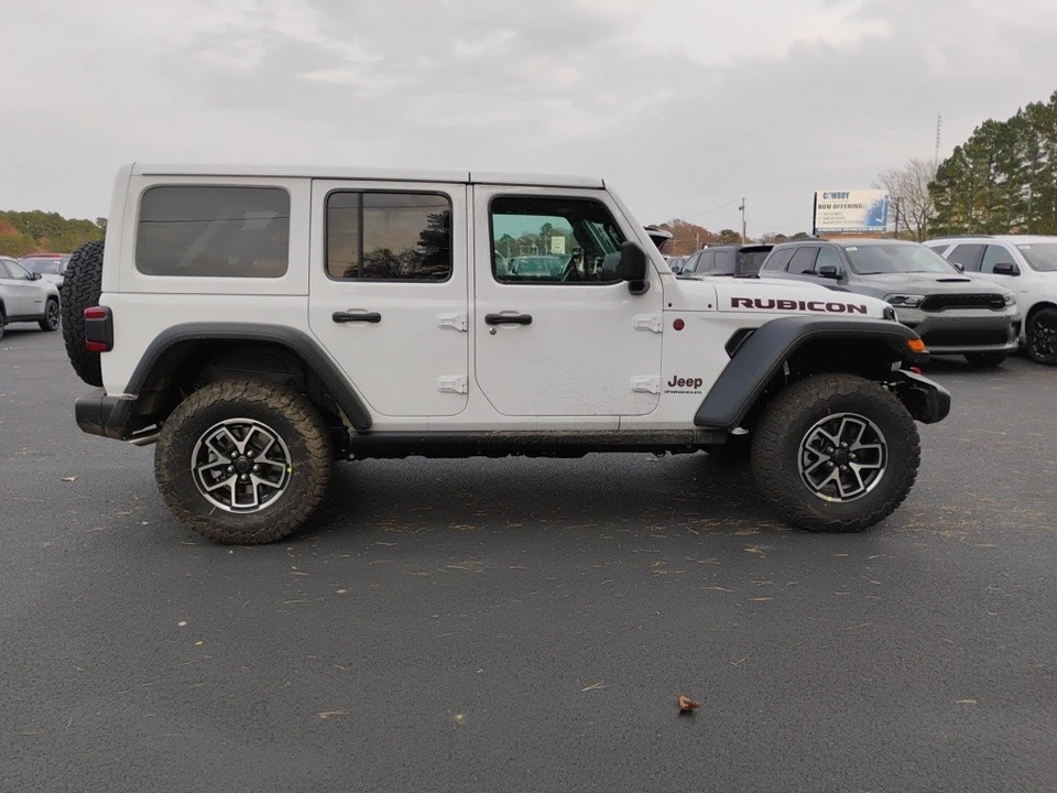 2026 Jeep JL Wrangler - Image 4 of 12