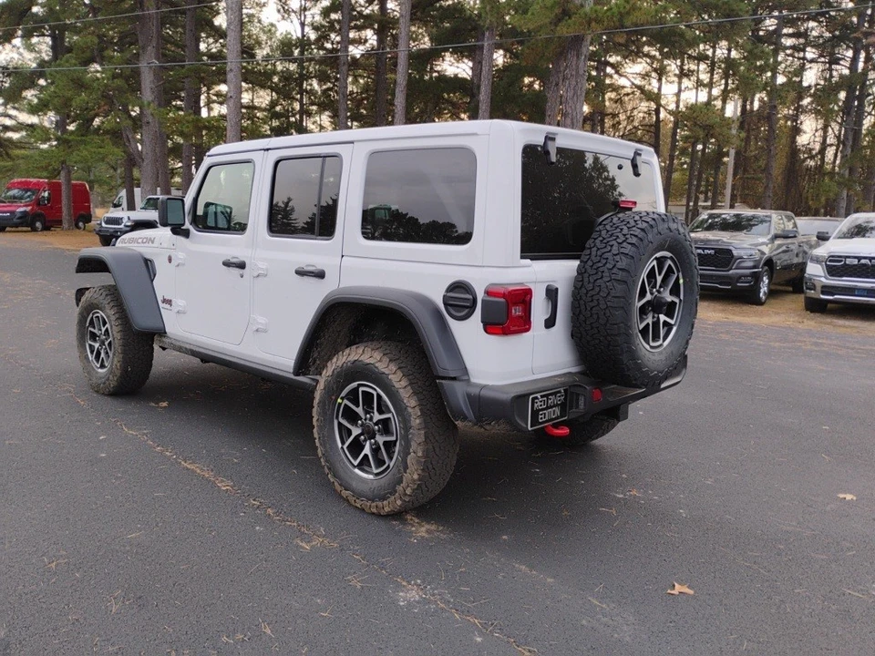 2026 Jeep JL Wrangler - Image 7 of 12