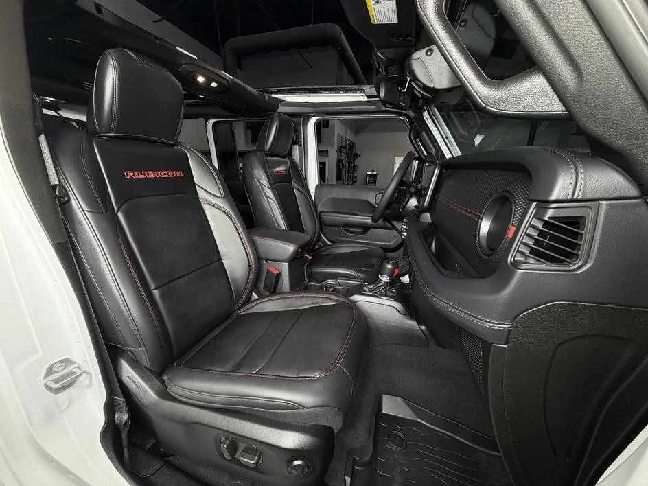 2026 Jeep JL Wrangler - Image 26 of 31