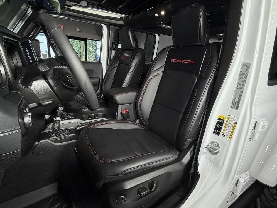 2026 Jeep JL Wrangler - Image 22 of 31