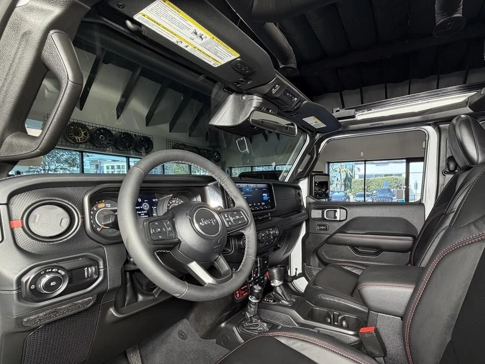 2026 Jeep JL Wrangler - Image 21 of 31
