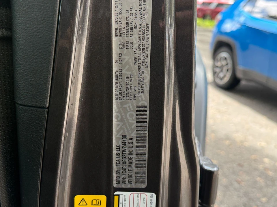 2026 Jeep JL Wrangler - Image 29 of 31