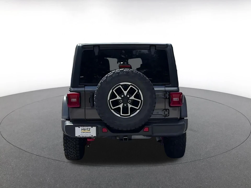 2026 Jeep JL Wrangler - Image 14 of 31