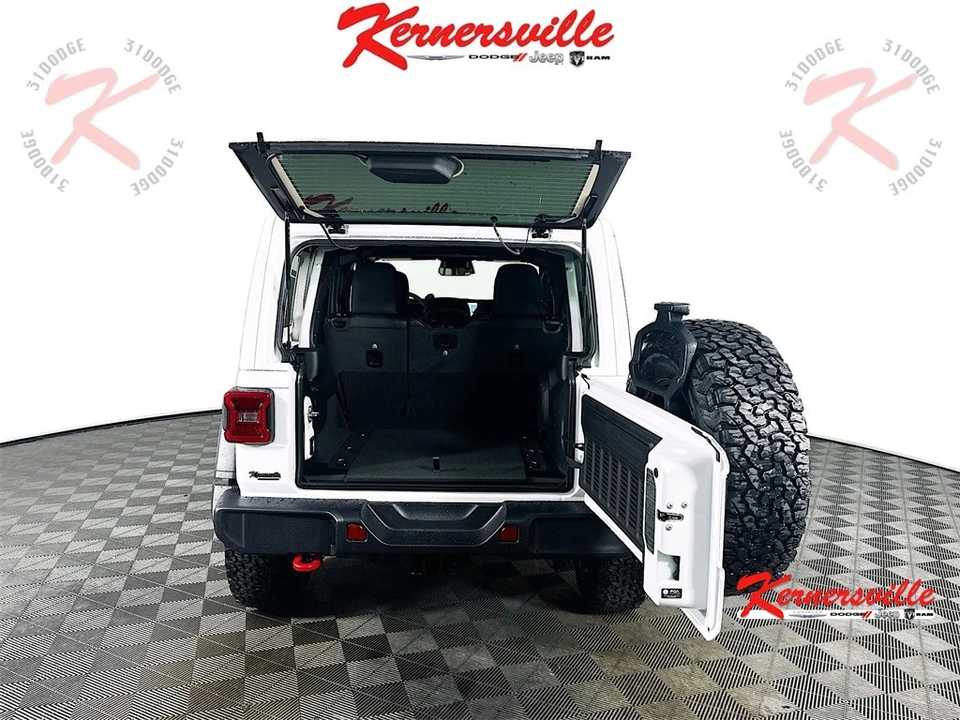 2026 Jeep JL Wrangler - Image 16 of 21