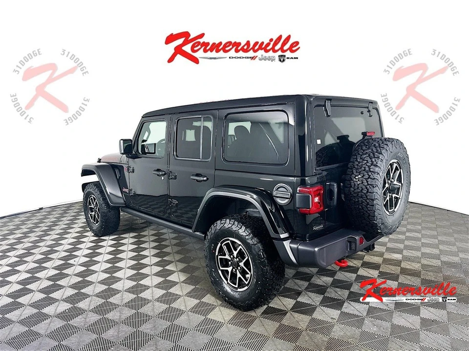 2026 Jeep JL Wrangler - Image 5 of 19
