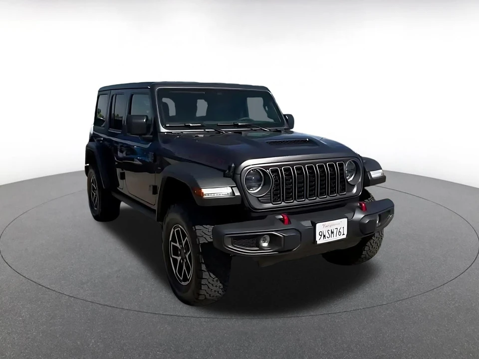 2026 Jeep JL Wrangler - Image 15 of 31