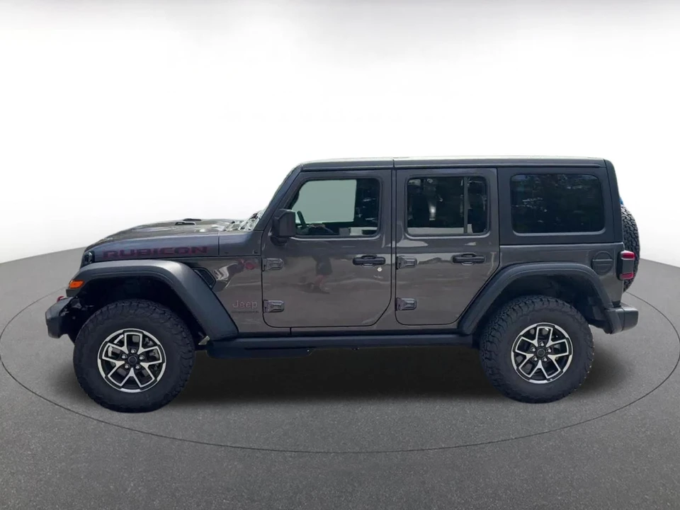 2026 Jeep JL Wrangler - Image 9 of 31