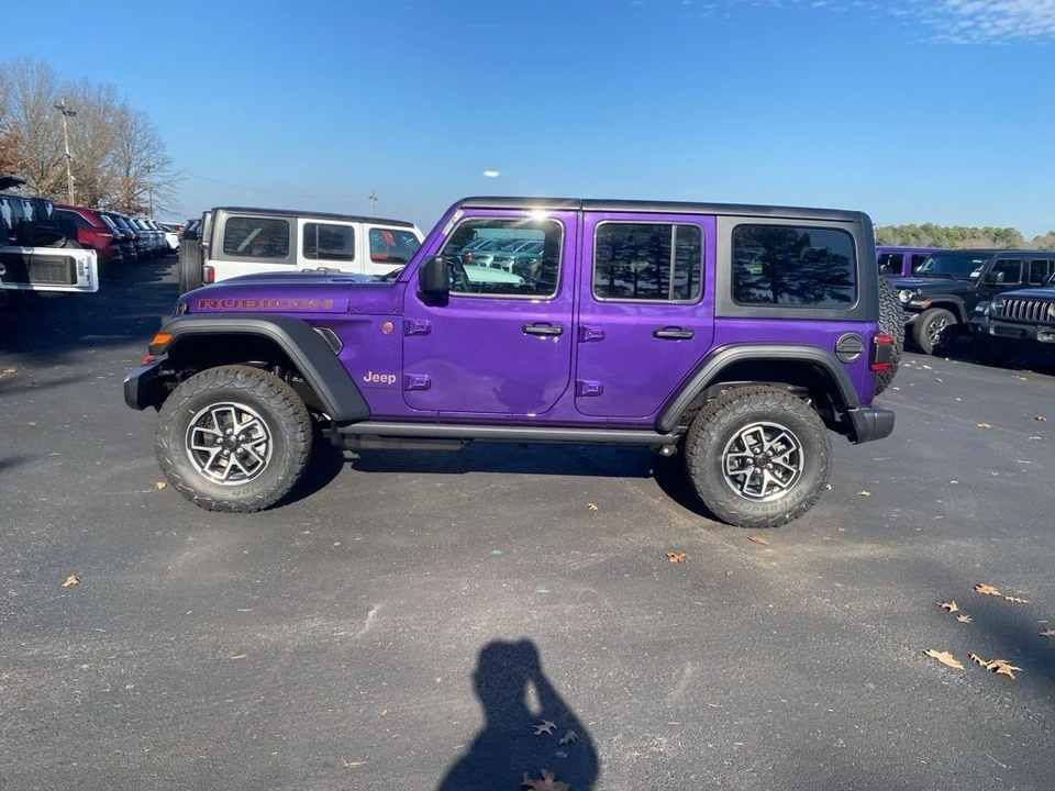 2026 Jeep JL Wrangler - Image 8 of 12