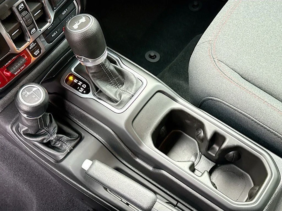 2026 Jeep - Image 24 of 28