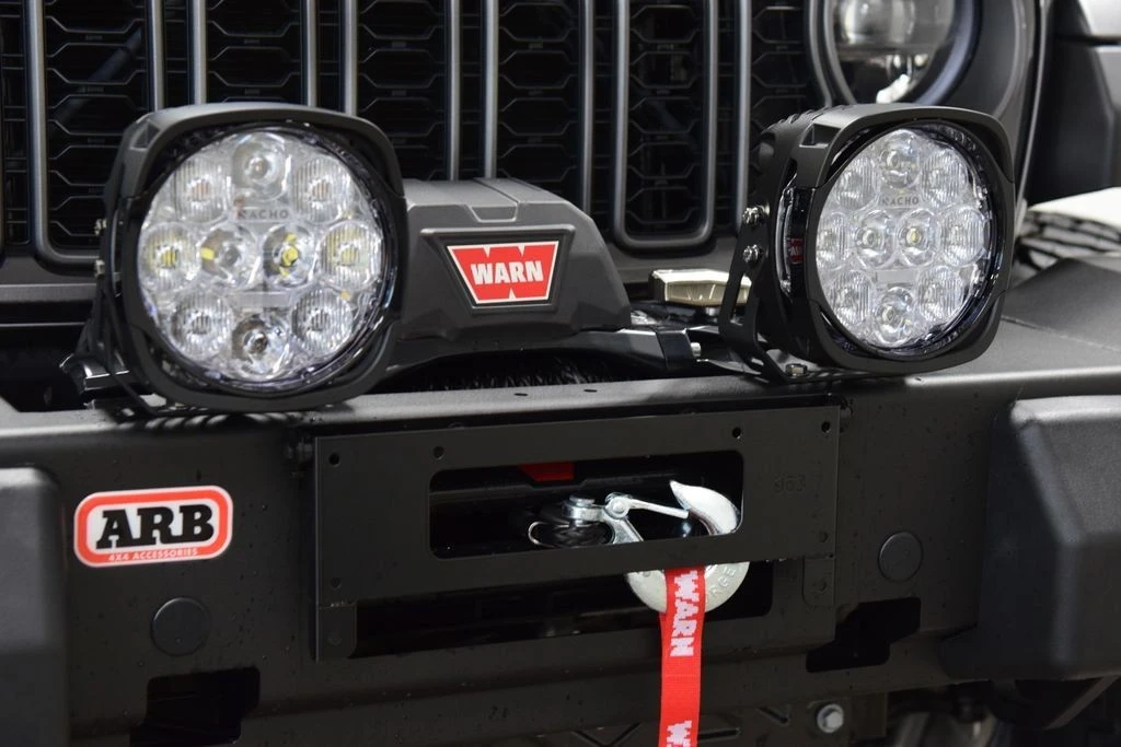 2026 Jeep JL Wrangler - Image 13 of 31