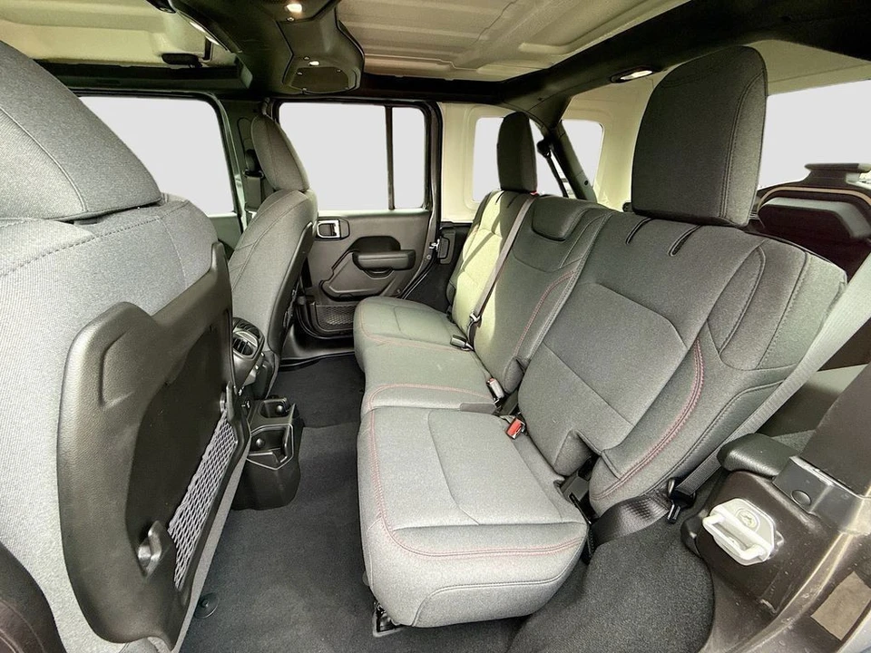 2026 Jeep - Image 12 of 28
