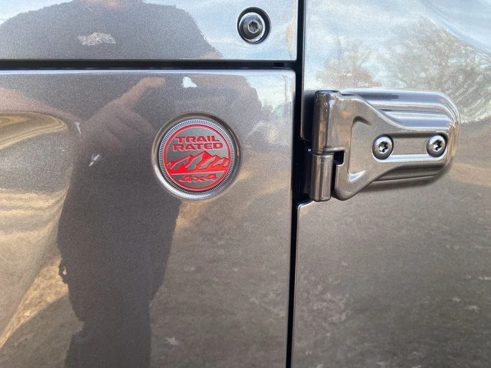 2026 Jeep JL Wrangler - Image 10 of 12