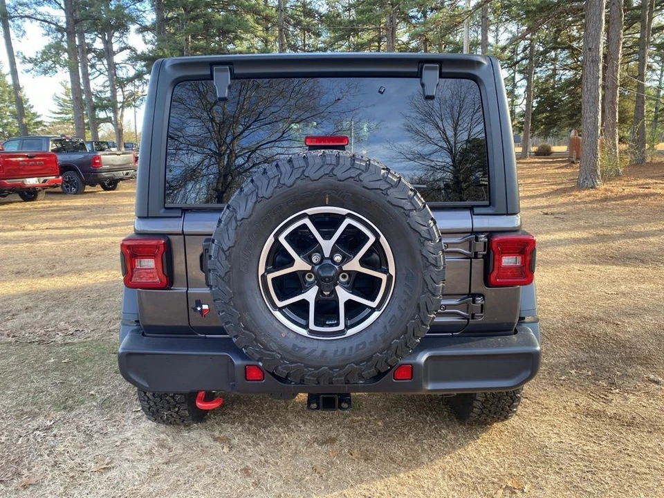 2026 Jeep JL Wrangler - Image 6 of 12