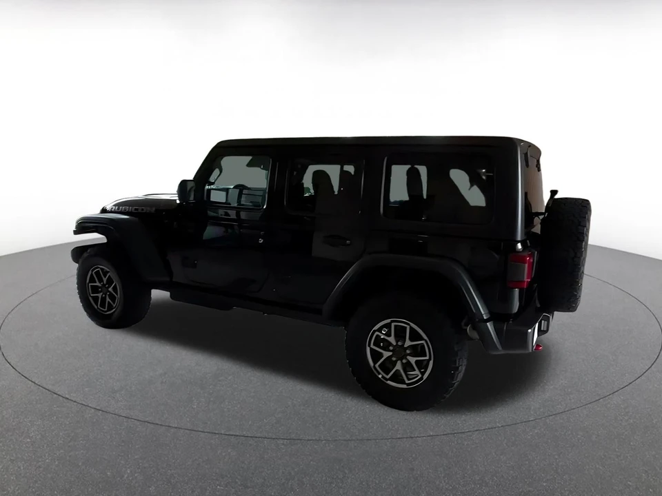2026 Jeep JL Wrangler - Image 9 of 31