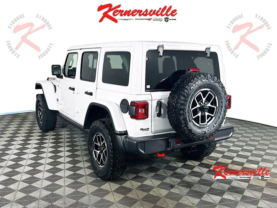2026 Jeep JL Wrangler - Image 5 of 21