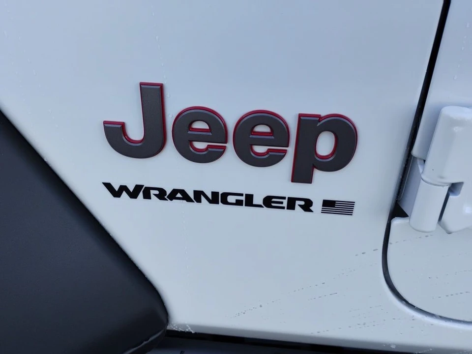 2026 Jeep JL Wrangler - Image 10 of 12
