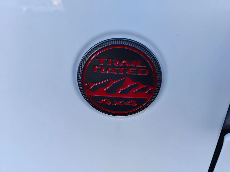 2026 Jeep JL Wrangler - Image 11 of 12