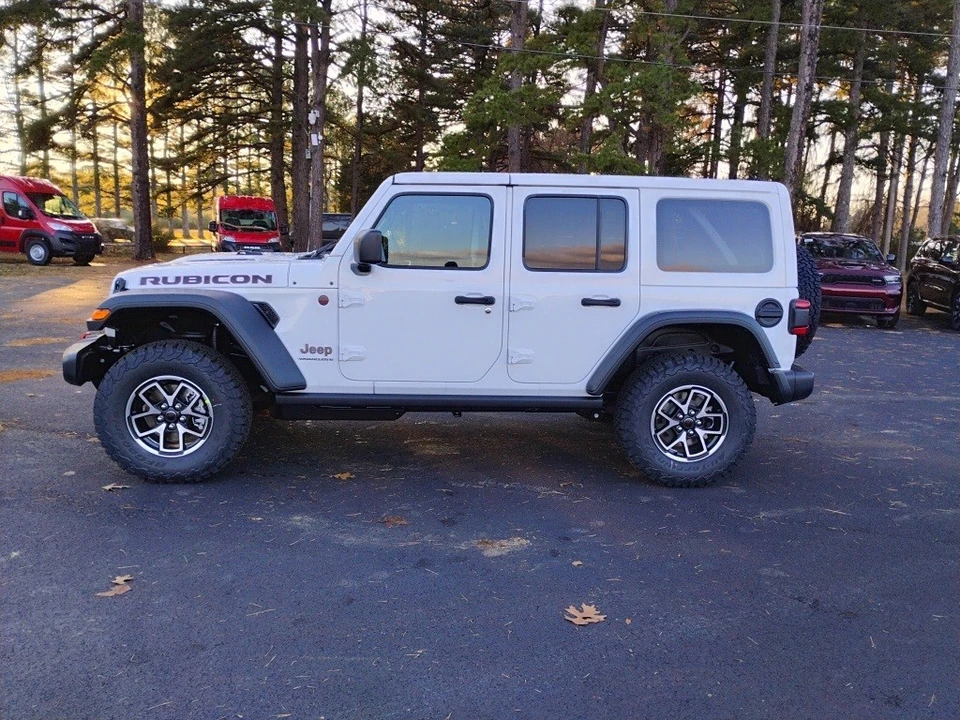2026 Jeep JL Wrangler - Image 8 of 12