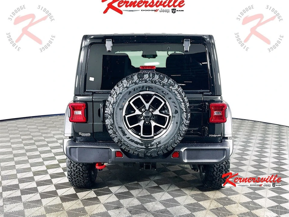 2026 Jeep JL Wrangler - Image 7 of 21