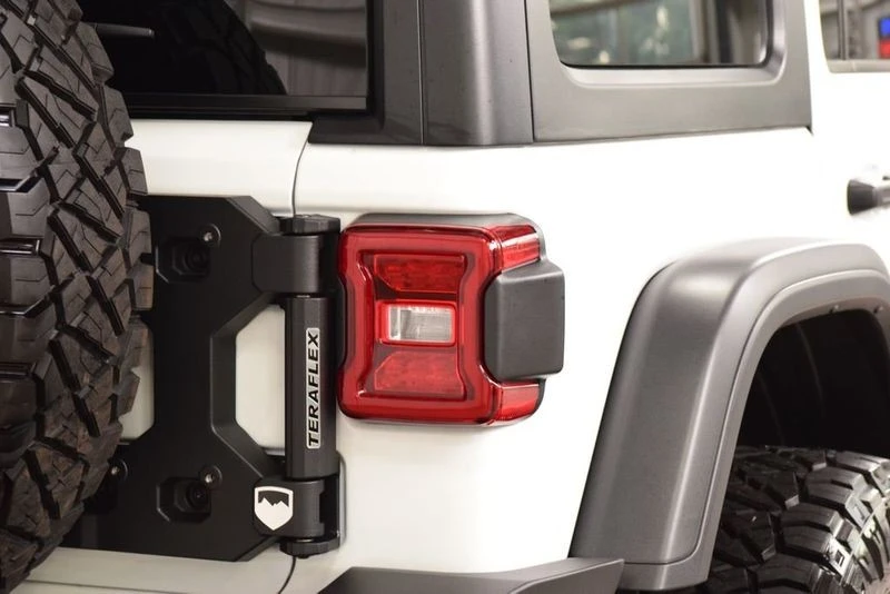 2026 Jeep JL Wrangler - Image 24 of 31