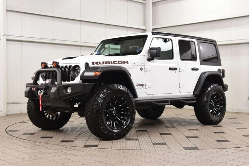 2026 Jeep JL Wrangler - Image 3 of 31