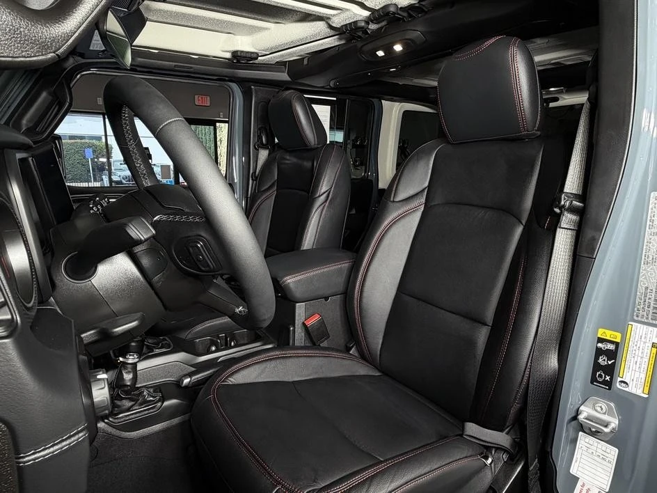 2026 Jeep JL Wrangler - Image 18 of 31