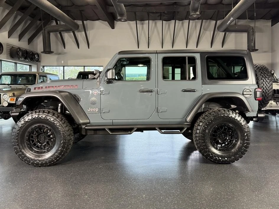 2026 Jeep JL Wrangler - Image 10 of 31