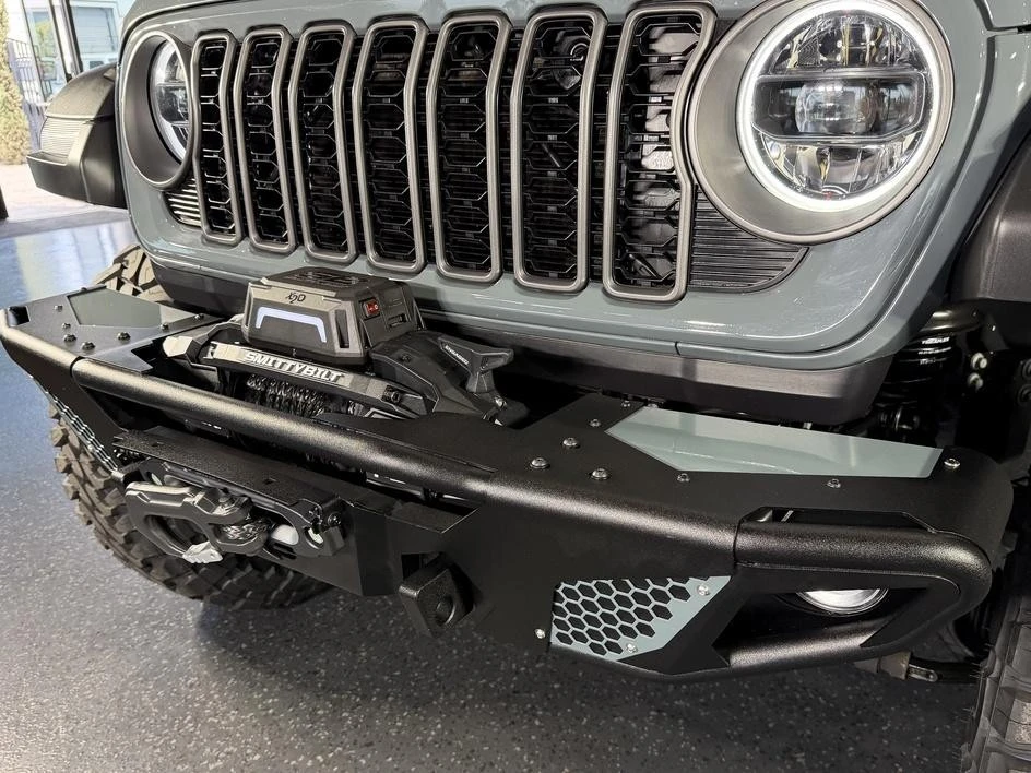 2026 Jeep JL Wrangler - Image 7 of 31