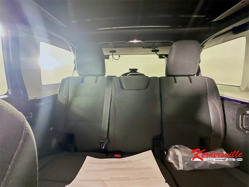 2026 Jeep JL Wrangler - Image 10 of 19