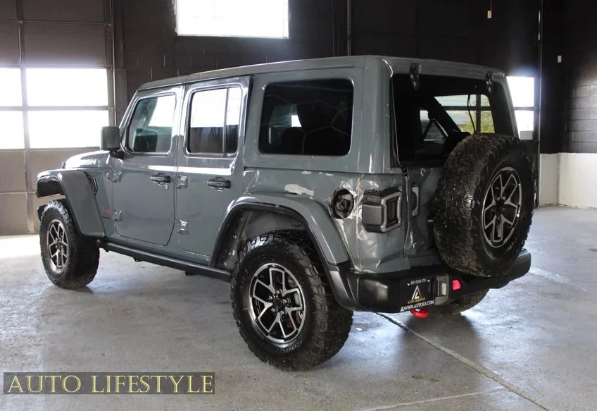 2026 Jeep JL Wrangler - Image 8 of 21