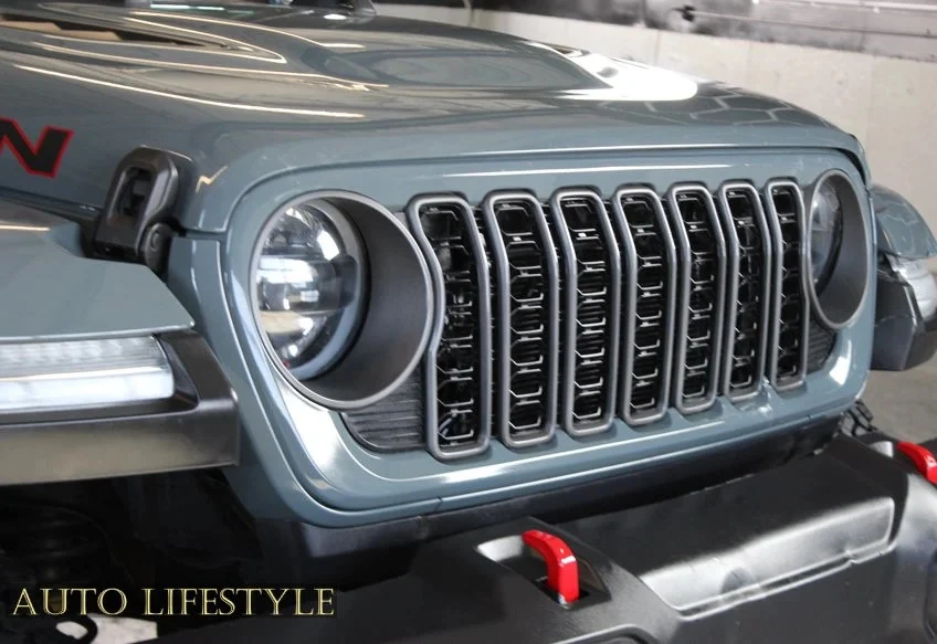 2026 Jeep JL Wrangler - Image 17 of 21