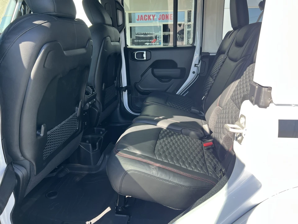 2026 Jeep JL Wrangler - Image 12 of 28